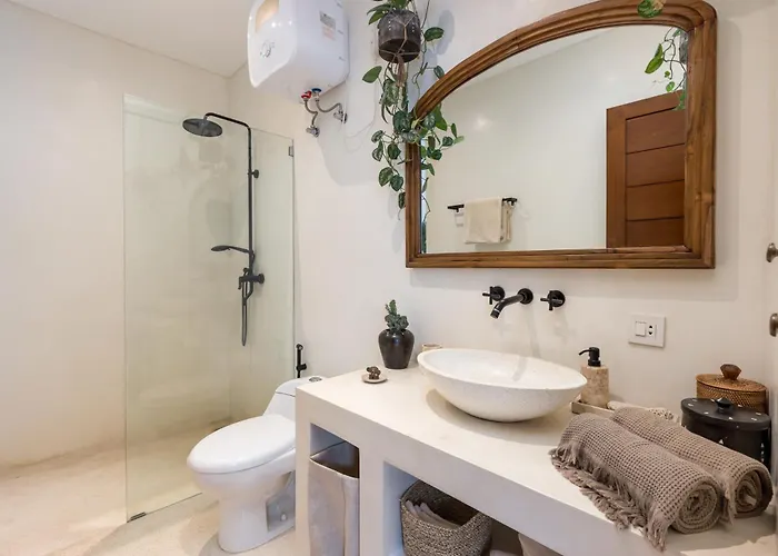 Gila - 2br With Pool & Rooftop